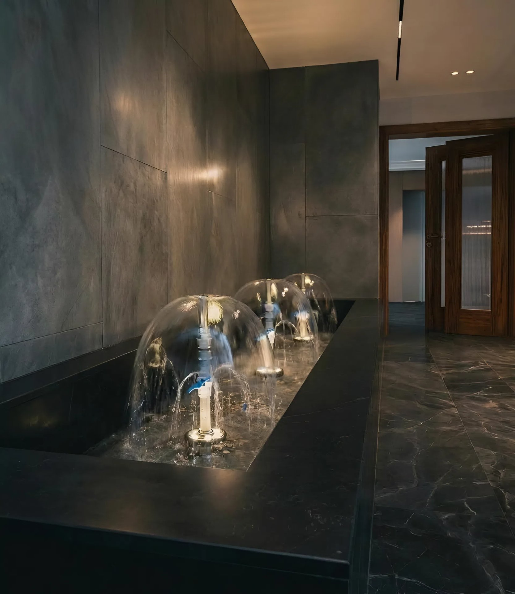 Dome bubble indoor fountain installation — Greater Noida West